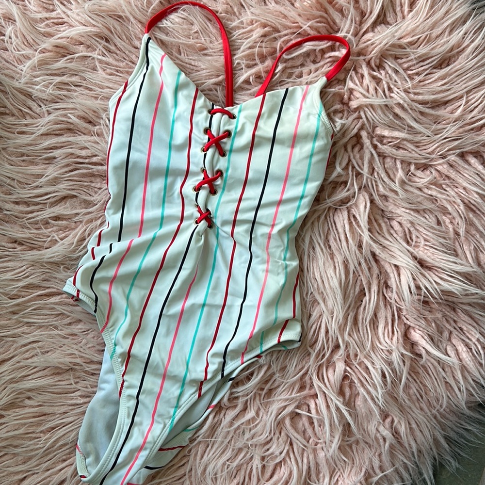 Small one piece swimsuit